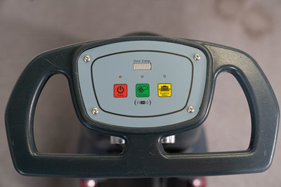 手推式洗地機(jī) 手推式洗地機(jī)