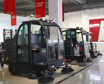 揚(yáng)子清潔設(shè)備 揚(yáng)子清潔設(shè)備