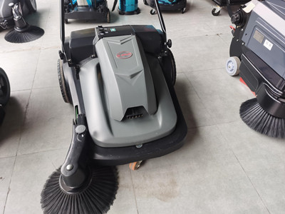 手推式掃地機(jī) 手推式掃地機(jī)